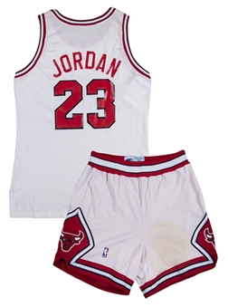 1991 Michael Jordan Game Used Chicago Bulls Home Uniform (MEARS A10)